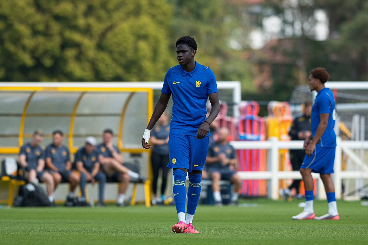 Isaac Badu in action for Chelsea in their U18 Premier League Cup game against Wolverhamtpon (Photo by: MS-photography via Instagram)